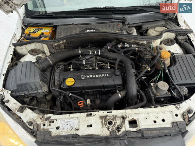 Білий Опель Комбо вант.-пас., об'ємом двигуна 1.69 л та пробігом 412 тис. км за 2950 $, фото 11 на Automoto.ua