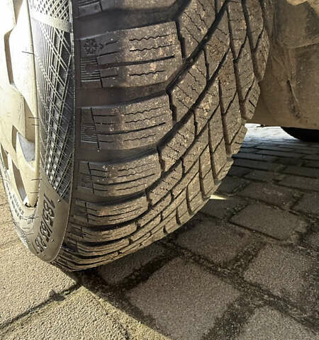 Белый Опель Комбо груз.-пасс., объемом двигателя 1.6 л и пробегом 219 тыс. км за 3500 $, фото 4 на Automoto.ua