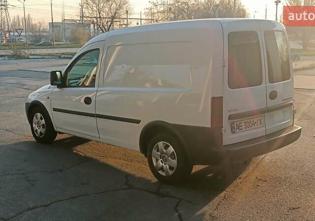 Білий Опель Комбо вант.-пас., об'ємом двигуна 1.25 л та пробігом 426 тис. км за 3999 $, фото 3 на Automoto.ua
