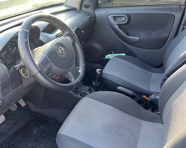 Білий Опель Комбо вант.-пас., об'ємом двигуна 1.25 л та пробігом 220 тис. км за 3500 $, фото 6 на Automoto.ua