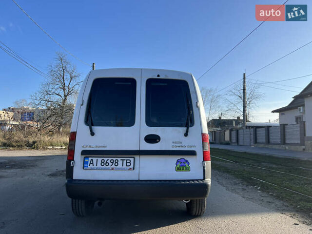 Білий Опель Комбо вант.-пас., об'ємом двигуна 1.25 л та пробігом 220 тис. км за 3500 $, фото 11 на Automoto.ua