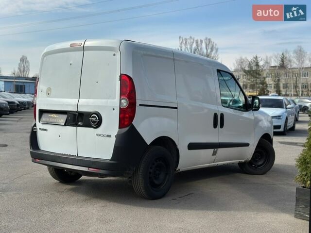 Білий Опель Комбо вант.-пас., об'ємом двигуна 1.25 л та пробігом 463 тис. км за 4200 $, фото 1 на Automoto.ua