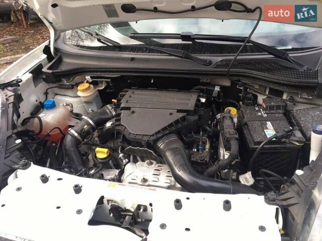 Белый Опель Комбо груз.-пасс., объемом двигателя 1.25 л и пробегом 260 тыс. км за 8900 $, фото 6 на Automoto.ua