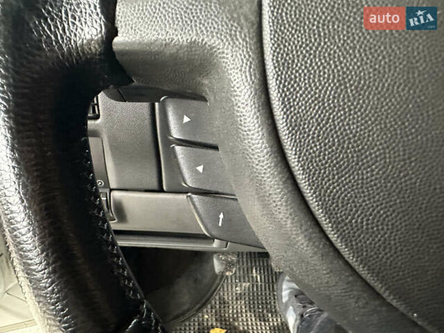 Белый Опель Комбо груз.-пасс., объемом двигателя 1.69 л и пробегом 240 тыс. км за 3200 $, фото 12 на Automoto.ua