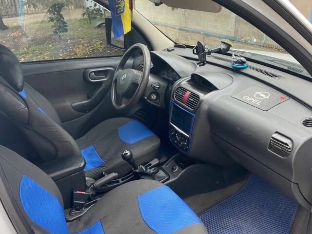 Білий Опель Комбо вант.-пас., об'ємом двигуна 1.3 л та пробігом 280 тис. км за 4500 $, фото 1 на Automoto.ua