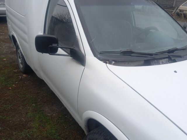 Білий Опель Комбо вант.-пас., об'ємом двигуна 1 л та пробігом 100 тис. км за 477 $, фото 3 на Automoto.ua