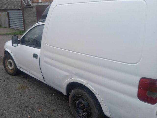 Білий Опель Комбо вант.-пас., об'ємом двигуна 1 л та пробігом 100 тис. км за 477 $, фото 1 на Automoto.ua