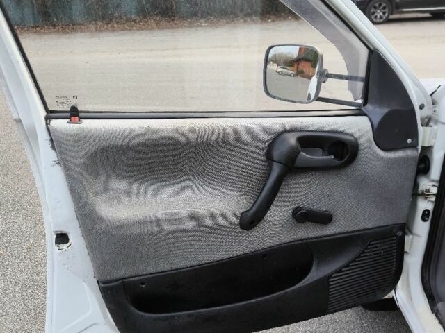 Білий Опель Комбо вант.-пас., об'ємом двигуна 0 л та пробігом 22 тис. км за 850 $, фото 17 на Automoto.ua