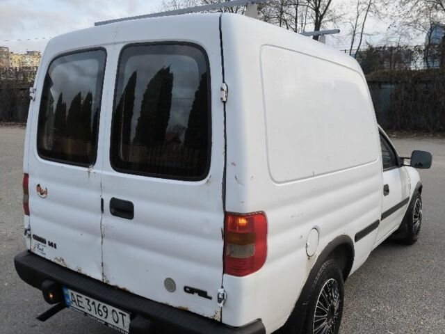 Білий Опель Комбо вант.-пас., об'ємом двигуна 0 л та пробігом 22 тис. км за 850 $, фото 4 на Automoto.ua