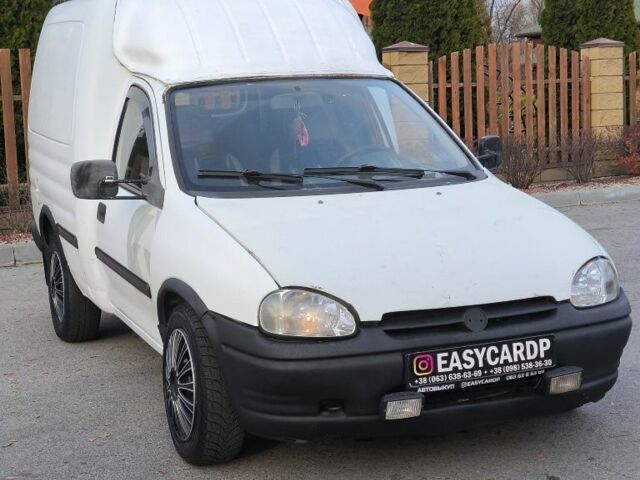 Білий Опель Комбо вант.-пас., об'ємом двигуна 0 л та пробігом 22 тис. км за 850 $, фото 2 на Automoto.ua