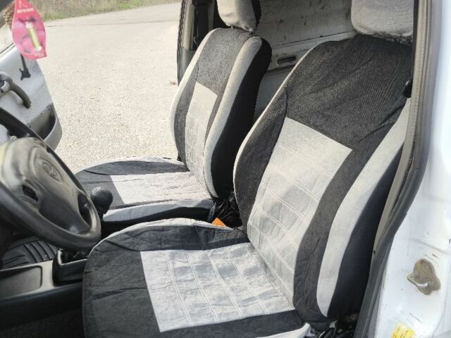 Білий Опель Комбо вант.-пас., об'ємом двигуна 0 л та пробігом 22 тис. км за 850 $, фото 16 на Automoto.ua