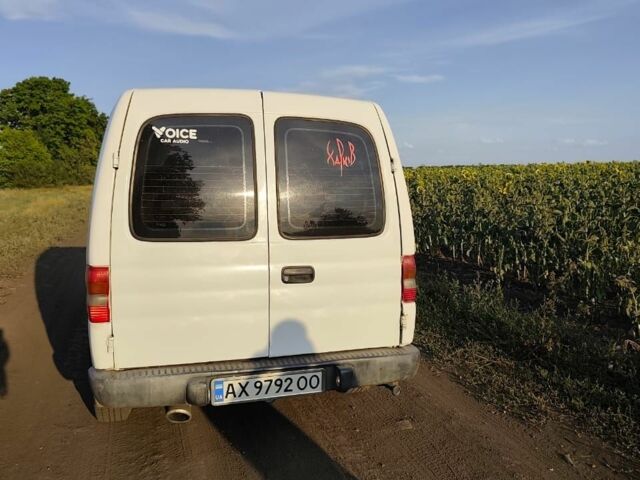 Белый Опель Комбо груз.-пасс., объемом двигателя 1.4 л и пробегом 60 тыс. км за 2000 $, фото 3 на Automoto.ua