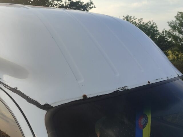 Белый Опель Комбо груз.-пасс., объемом двигателя 1.4 л и пробегом 60 тыс. км за 2000 $, фото 17 на Automoto.ua