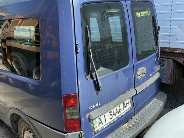 Белый Опель Комбо груз.-пасс., объемом двигателя 1.7 л и пробегом 500 тыс. км за 1000 $, фото 6 на Automoto.ua