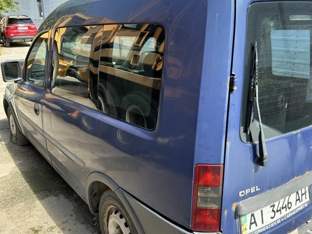 Белый Опель Комбо груз.-пасс., объемом двигателя 1.7 л и пробегом 500 тыс. км за 1000 $, фото 5 на Automoto.ua