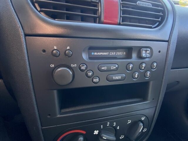 Белый Опель Комбо груз.-пасс., объемом двигателя 1.7 л и пробегом 442 тыс. км за 3500 $, фото 10 на Automoto.ua