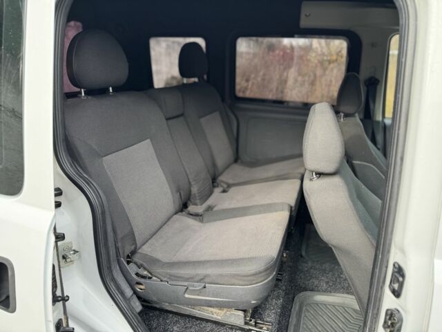 Білий Опель Комбо вант.-пас., об'ємом двигуна 1.7 л та пробігом 154 тис. км за 3500 $, фото 7 на Automoto.ua