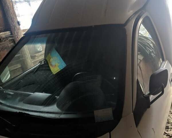 Білий Опель Комбо вант.-пас., об'ємом двигуна 1.7 л та пробігом 150 тис. км за 500 $, фото 2 на Automoto.ua