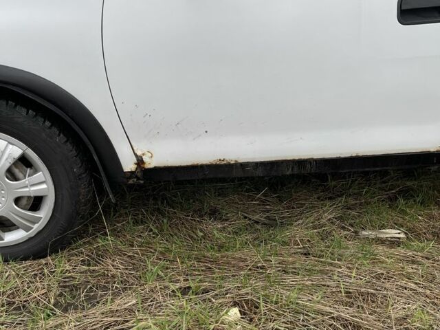 Білий Опель Комбо вант.-пас., об'ємом двигуна 1.4 л та пробігом 383 тис. км за 1300 $, фото 3 на Automoto.ua