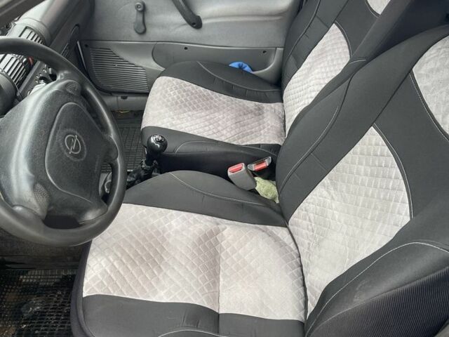 Білий Опель Комбо вант.-пас., об'ємом двигуна 1.4 л та пробігом 383 тис. км за 1300 $, фото 11 на Automoto.ua