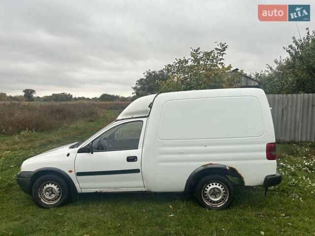 Білий Опель Комбо вант.-пас., об'ємом двигуна 1.7 л та пробігом 370 тис. км за 1500 $, фото 6 на Automoto.ua