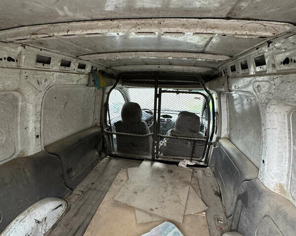 Белый Опель Комбо груз.-пасс., объемом двигателя 1.6 л и пробегом 435 тыс. км за 2000 $, фото 3 на Automoto.ua