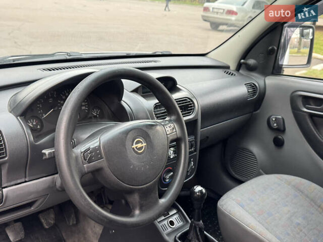 Белый Опель Комбо груз.-пасс., объемом двигателя 1.69 л и пробегом 299 тыс. км за 2999 $, фото 25 на Automoto.ua