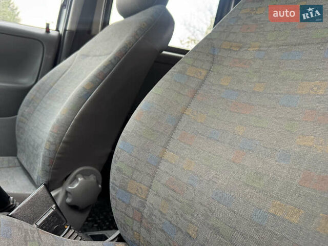 Белый Опель Комбо груз.-пасс., объемом двигателя 1.69 л и пробегом 299 тыс. км за 2999 $, фото 32 на Automoto.ua