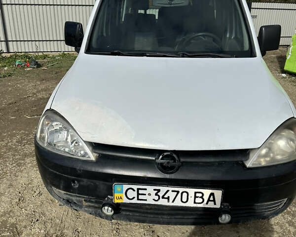 Білий Опель Комбо вант.-пас., об'ємом двигуна 1.25 л та пробігом 290 тис. км за 3200 $, фото 12 на Automoto.ua