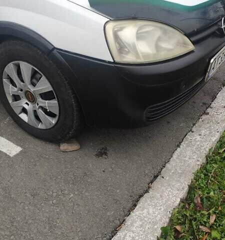 Белый Опель Комбо груз.-пасс., объемом двигателя 1.3 л и пробегом 286 тыс. км за 3300 $, фото 4 на Automoto.ua