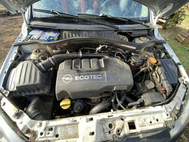 Белый Опель Комбо груз.-пасс., объемом двигателя 1.2 л и пробегом 3 тыс. км за 4200 $, фото 5 на Automoto.ua