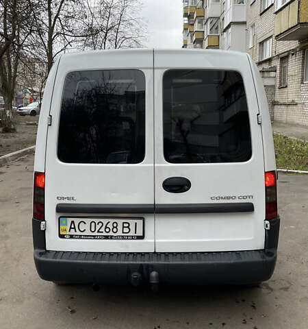 Білий Опель Комбо вант.-пас., об'ємом двигуна 1.25 л та пробігом 365 тис. км за 4000 $, фото 11 на Automoto.ua