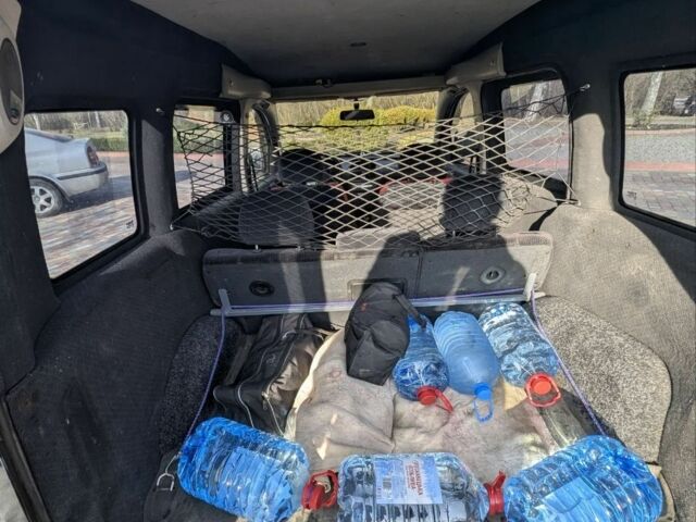 Білий Опель Комбо вант.-пас., об'ємом двигуна 1.2 л та пробігом 395 тис. км за 4000 $, фото 12 на Automoto.ua