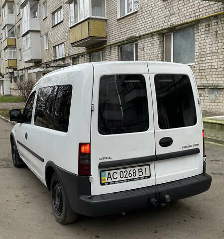 Білий Опель Комбо вант.-пас., об'ємом двигуна 1.25 л та пробігом 365 тис. км за 4000 $, фото 12 на Automoto.ua