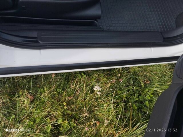 Белый Опель Комбо груз.-пасс., объемом двигателя 1.7 л и пробегом 245 тыс. км за 4177 $, фото 13 на Automoto.ua