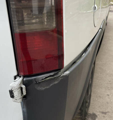 Білий Опель Комбо вант.-пас., об'ємом двигуна 1.25 л та пробігом 365 тис. км за 4000 $, фото 10 на Automoto.ua