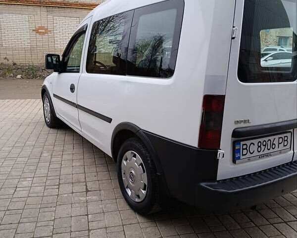 Білий Опель Комбо вант.-пас., об'ємом двигуна 1.25 л та пробігом 228 тис. км за 2999 $, фото 7 на Automoto.ua