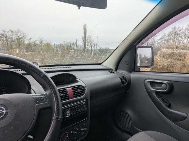 Білий Опель Комбо вант.-пас., об'ємом двигуна 1.2 л та пробігом 326 тис. км за 3500 $, фото 9 на Automoto.ua