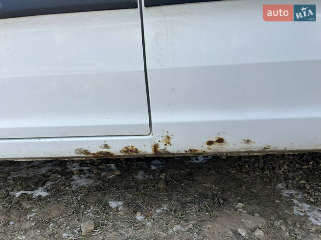 Білий Опель Комбо вант.-пас., об'ємом двигуна 1.3 л та пробігом 300 тис. км за 2750 $, фото 20 на Automoto.ua