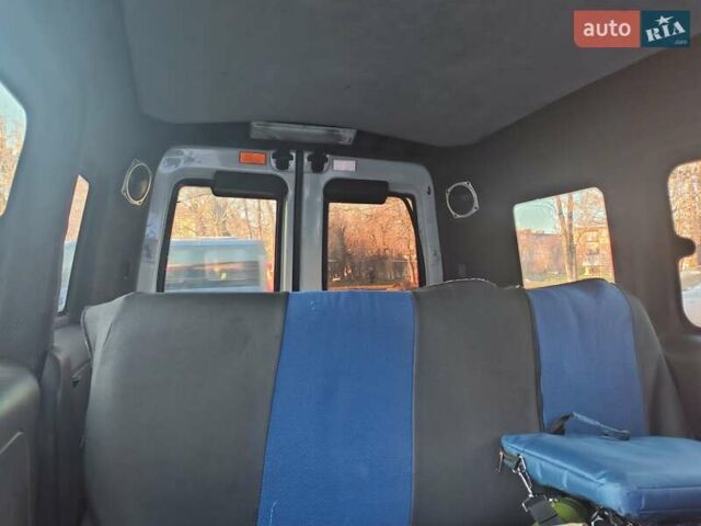 Белый Опель Комбо груз.-пасс., объемом двигателя 1.25 л и пробегом 200 тыс. км за 2450 $, фото 2 на Automoto.ua