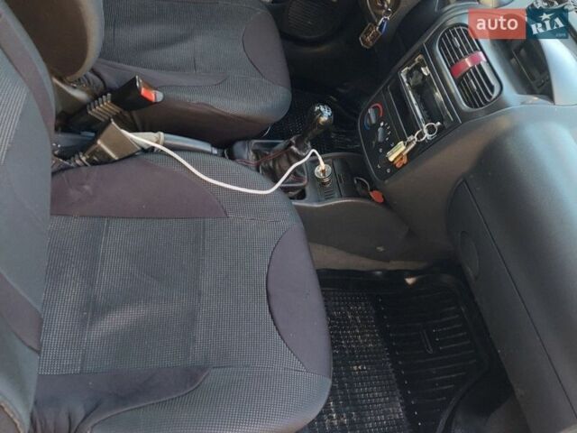 Білий Опель Комбо вант.-пас., об'ємом двигуна 1.25 л та пробігом 315 тис. км за 2499 $, фото 6 на Automoto.ua