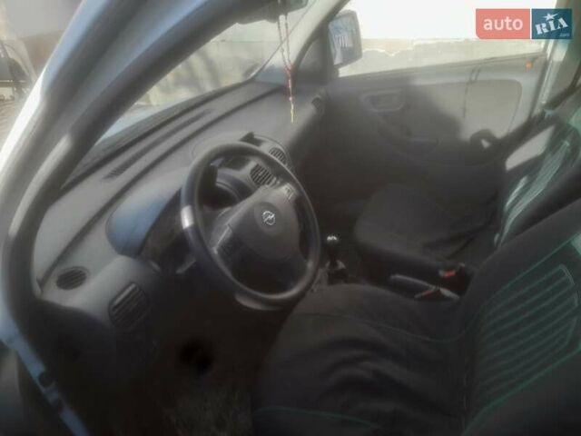 Білий Опель Комбо вант.-пас., об'ємом двигуна 1.3 л та пробігом 255 тис. км за 2600 $, фото 1 на Automoto.ua