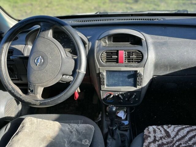 Белый Опель Комбо груз.-пасс., объемом двигателя 1.2 л и пробегом 31 тыс. км за 2300 $, фото 5 на Automoto.ua