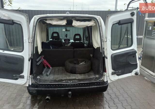 Білий Опель Комбо вант.-пас., об'ємом двигуна 1.7 л та пробігом 385 тис. км за 4700 $, фото 25 на Automoto.ua