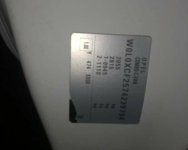 Білий Опель Комбо вант.-пас., об'ємом двигуна 1.69 л та пробігом 200 тис. км за 3750 $, фото 29 на Automoto.ua