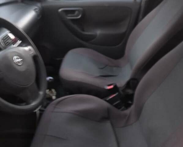 Білий Опель Комбо вант.-пас., об'ємом двигуна 1.3 л та пробігом 261 тис. км за 4200 $, фото 11 на Automoto.ua