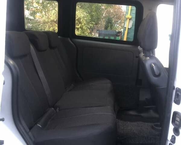 Білий Опель Комбо вант.-пас., об'ємом двигуна 1.69 л та пробігом 200 тис. км за 3750 $, фото 14 на Automoto.ua