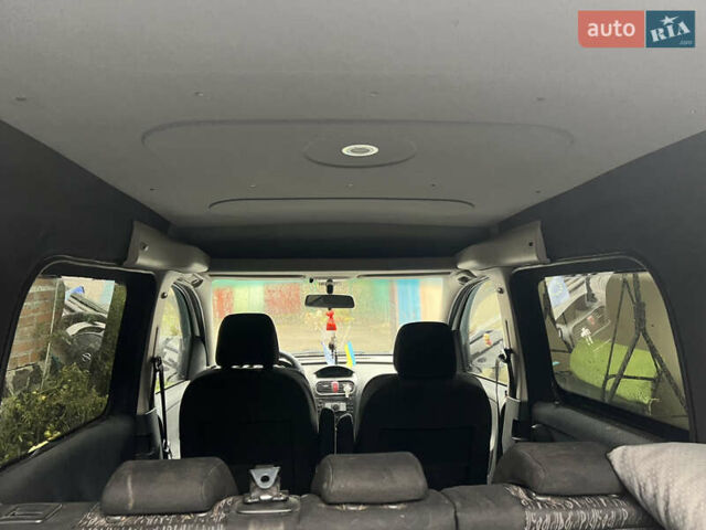 Белый Опель Комбо груз.-пасс., объемом двигателя 1.3 л и пробегом 310 тыс. км за 4100 $, фото 16 на Automoto.ua