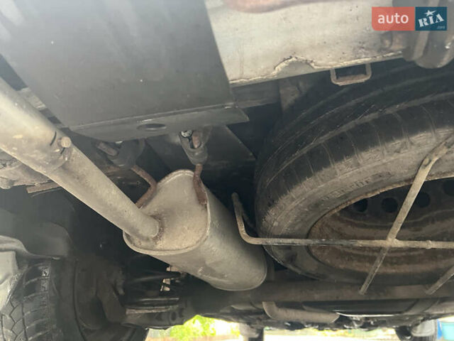 Белый Опель Комбо груз.-пасс., объемом двигателя 1.3 л и пробегом 310 тыс. км за 4100 $, фото 7 на Automoto.ua