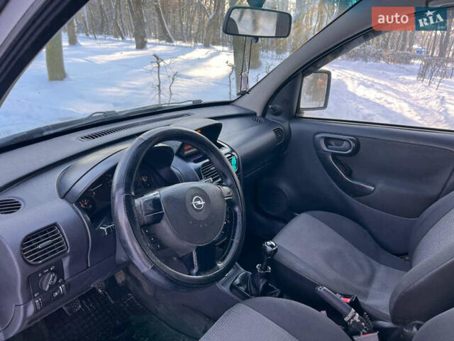 Белый Опель Комбо груз.-пасс., объемом двигателя 1.3 л и пробегом 250 тыс. км за 3300 $, фото 14 на Automoto.ua